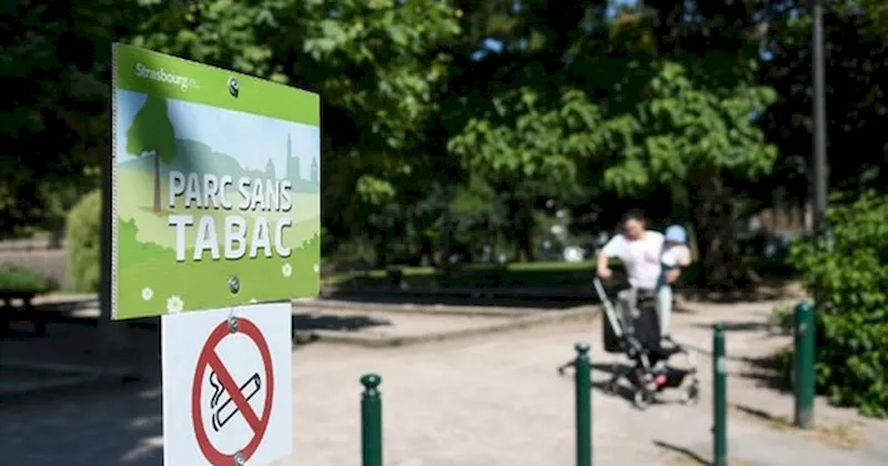 Nước Pháp thậm chí cấm thuốc lá ở nơi công cộng